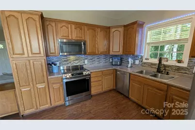 4 Carter Hill Drive, Leicester, NC 28748 - Photo 10