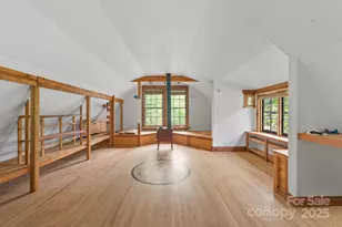 132 Little Knob Rd, Asheville, NC 28803 - Photo 16