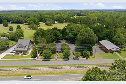 19428 Zion Avenue, Cornelius, NC 28031 - Photo 10