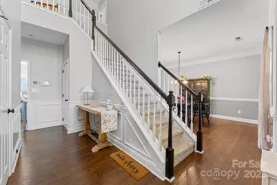 13709 Cathedral Way, Charlotte, NC 28278 - Photo 8