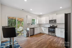 136 Sequoia Frst Dr, Mooresville, NC 28117 - Photo 8