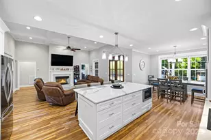 706 Toncin Ave, Bessemer City, NC 28016 - Photo 12