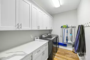 706 Toncin Ave, Bessemer City, NC 28016 - Photo 16