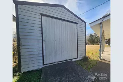 100 Carolina Circle, Lincolnton, NC 28092 - Photo 12