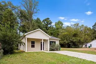 2317 Kennesaw Dr, Charlotte, NC 28216 - Photo 12