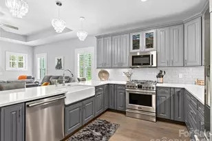 139 Clay St, Fairview, NC 28730 - Photo 12