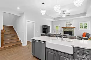 139 Clay St, Fairview, NC 28730 - Photo 18