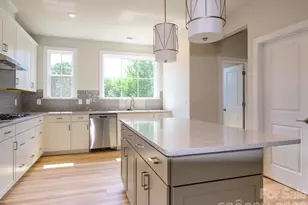 317 Old Town Vlg Rd, Waxhaw, NC 28173 - Photo 2