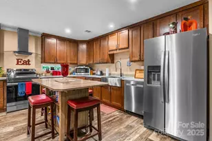 200 Vista Pointe Dr, Stony Point, NC 28678 - Photo 4