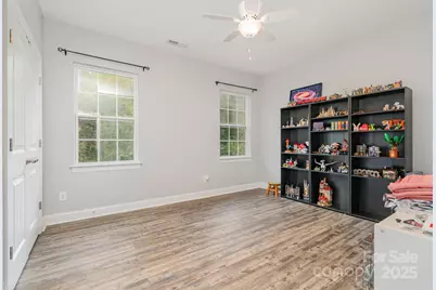 3815 Blazeprince Drive, Charlotte, NC 28215 - Photo 22