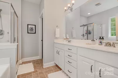 3815 Blazeprince Drive, Charlotte, NC 28215 - Photo 18