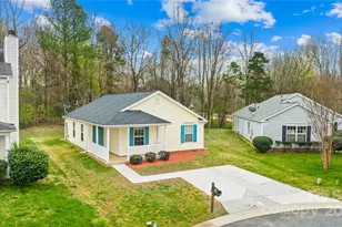 10610 Coulport Ln, Charlotte, NC 28215 - Photo 6