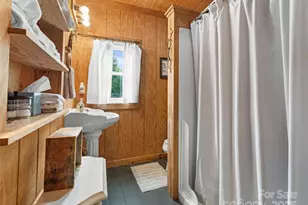 645 W Fork Creek Rd, Saluda, NC 28773 - Photo 30