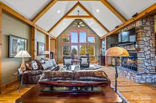 12 Trailridge Rd, Asheville, NC 28804 - Photo 8