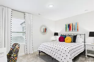 1708 Coral Bark Ln, Charlotte, NC 28216 - Photo 32