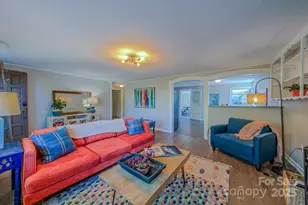 22 Mulberry St, Asheville, NC 28804 - Photo 4