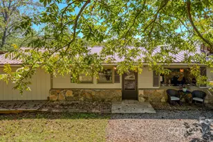 22 Mulberry St, Asheville, NC 28804 - Photo 26