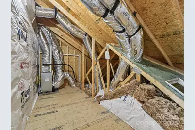 64 Leyland Circle, Hendersonville, NC 28792 - Photo 32