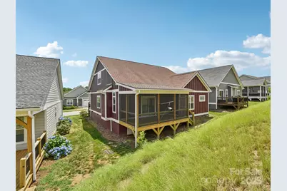 64 Leyland Circle, Hendersonville, NC 28792 - Photo 36