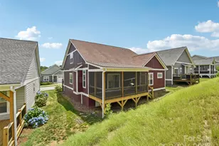 64 Leyland Cir, Hendersonville, NC 28792 - Photo 36