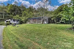 200 Dry Branch Rd, Marshall, NC 28753 - Photo 32