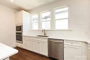 8010 Elevate Ct, Charlotte, NC 28205 - Photo 20