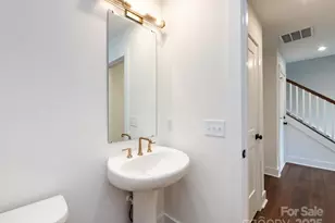 8010 Elevate Ct, Charlotte, NC 28205 - Photo 6