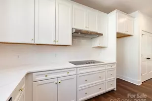 8010 Elevate Ct, Charlotte, NC 28205 - Photo 16