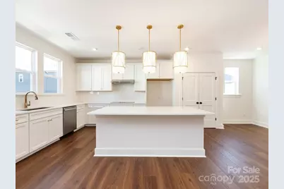 8010 Elevate Court, Charlotte, NC 28205 - Photo 14