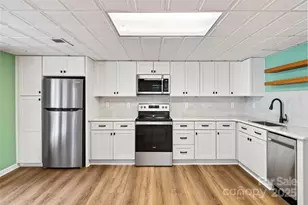 333 Sand Castle Dr, Nebo, NC 28761 - Photo 22
