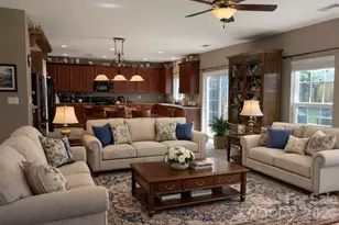 6639 Ruth Ferrell Ct, Charlotte, NC 28269 - Photo 12