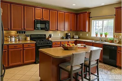 6639 Ruth Ferrell Court, Charlotte, NC 28269 - Photo 2