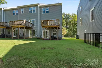 4113 Edenborn Lane, Charlotte, NC 28208 - Photo 10