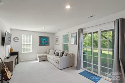 4113 Edenborn Lane, Charlotte, NC 28208 - Photo 6