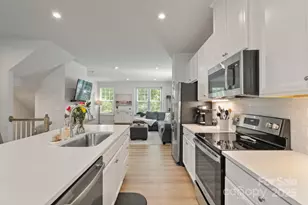 4113 Edenborn Ln, Charlotte, NC 28208 - Photo 12