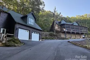 1077 Melrose Mountain Rd, Tryon, NC 28782 - Photo 2