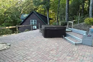 1077 Melrose Mountain Rd, Tryon, NC 28782 - Photo 6