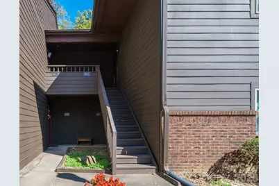 8015 Cedar Glen Drive, Charlotte, NC 28212 - Photo 2