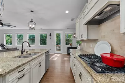 4946 Norman Park Place, Lake Wylie, SC 29710 - Photo 14