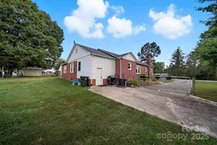 116 Huss Ave, Hudson, NC 28638 - Photo 24