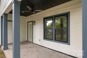 406 N Boyd St, Gastonia, NC 28052 - Photo 18