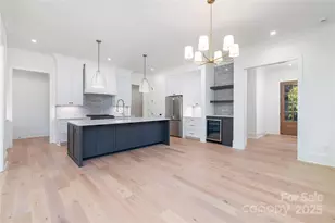 518 W Cama St, Charlotte, NC 28217 - Photo 6