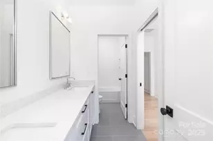 518 W Cama St, Charlotte, NC 28217 - Photo 30