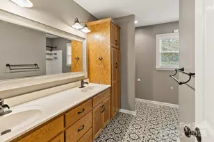 3233 6th Ave NE, Conover, NC 28613 - Photo 16