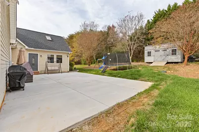 3233 6th Avenue NE, Conover, NC 28613 - Photo 24