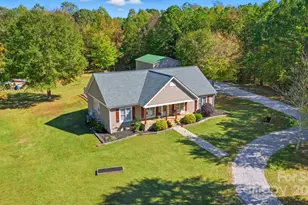 1240 Beamguard Rd, Clover, SC 29710 - Photo 2