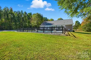 1240 Beamguard Rd, Clover, SC 29710 - Photo 38