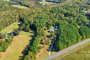 1240 Beamguard Rd, Clover, SC 29710 - Photo 6