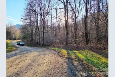 123 Live Oak Loop #29, Waynesville, NC 28785 - Photo 2