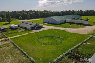 9141 Hasty Rd, Laurinburg, NC 28352 - Photo 8